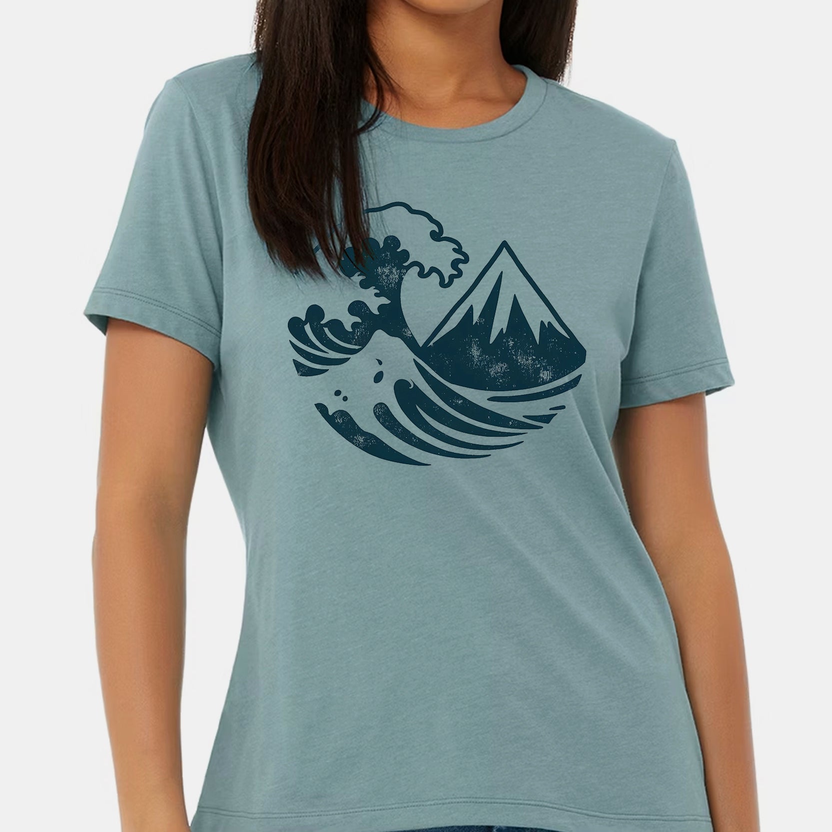 Womens Peak Surfing Tshirt 1