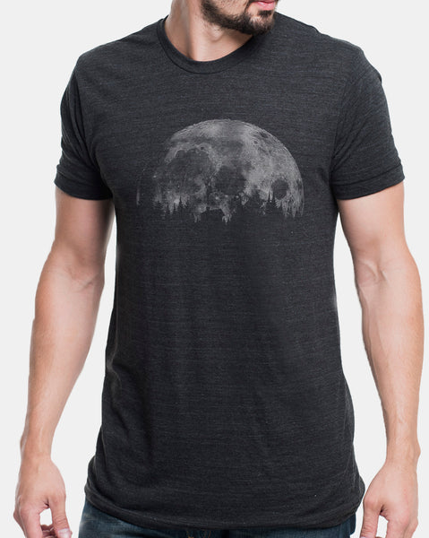 Mens-Moon-And-Cabin-Tshirt-1