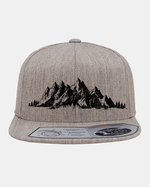 Panoramic-Mountain-Range-